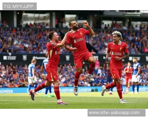 挑战英超传统强队樱桃军团蓄势待发迎接新赛季