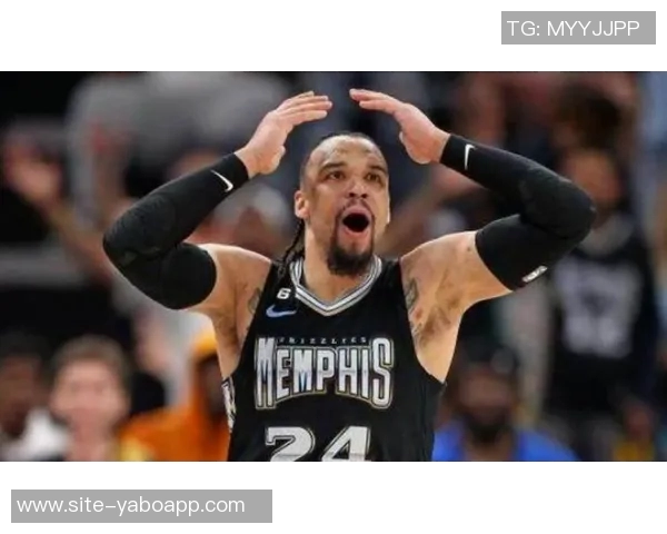 狄龙表现低迷遭遇困境13投仅中2分数惨淡5分6板1助1帽4犯规显疲态 狄龙表现低迷遭遇困境13投仅中2分数惨淡5分6板1助1帽4犯规显疲态