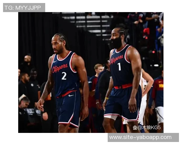 哈登强调球队多点开花防守需加强未来23场将全力调整提升竞争力